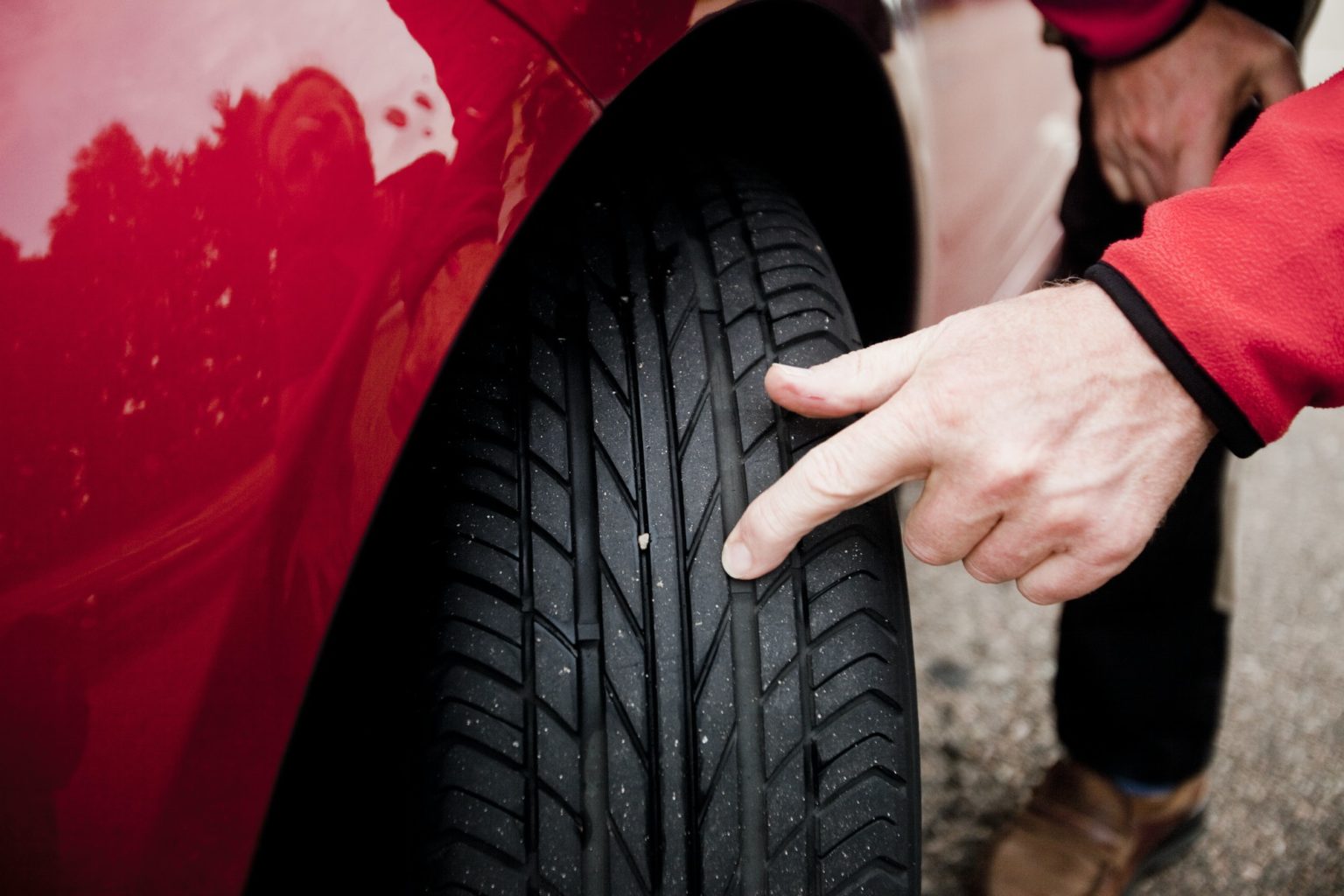 The Ultimate Guide to Choosing the Right Tires for Your Vehicle
